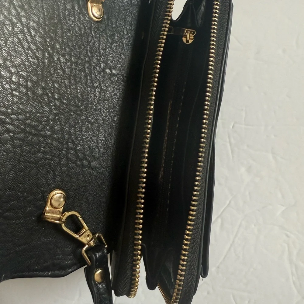 Black Leather Modern Wristlet Clutch Purse